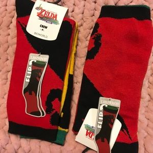 NWT ZELDA REVERSABLE SOCKS